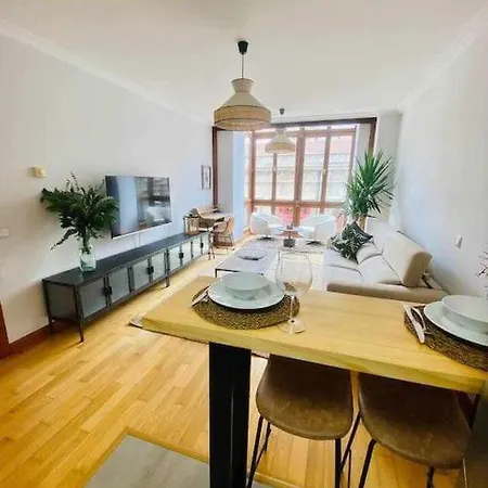 Corrida 37 Apartamento